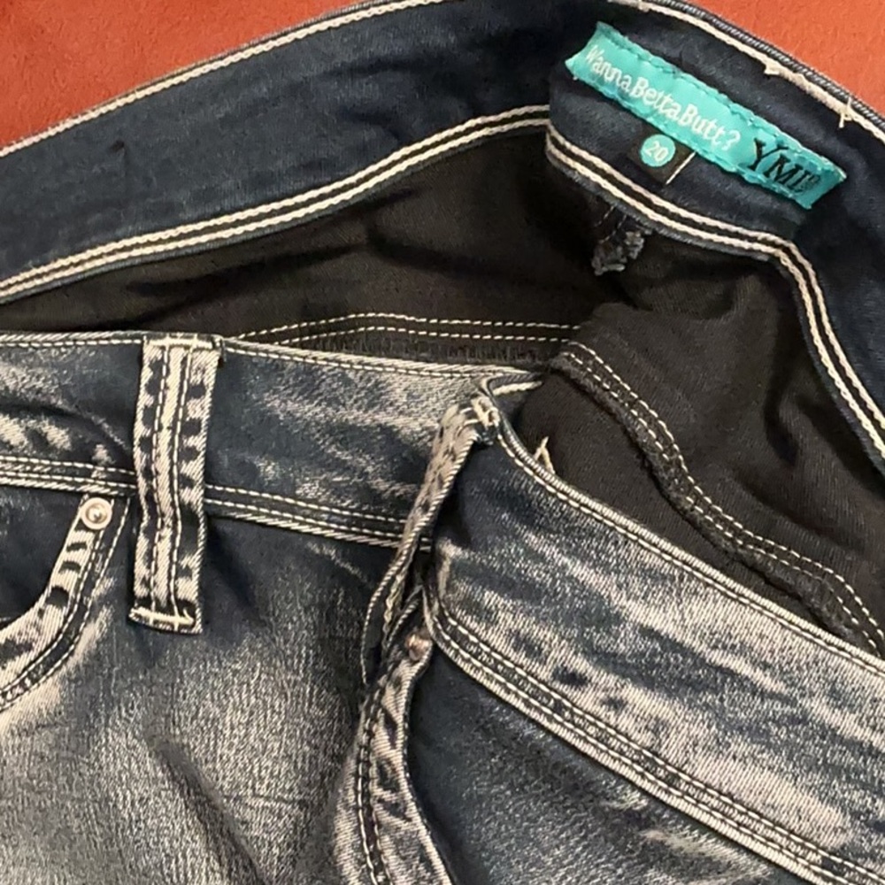 Women's Blue Denim Jeans - Picture 3 of 3